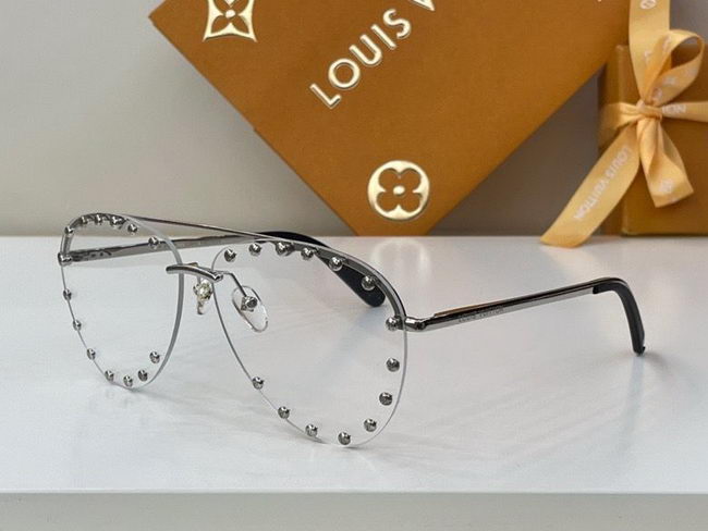 Louis Vuitton Sunglasses AAA+ ID:20220317-581